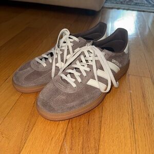 Adidas Spezial - Women’s 8